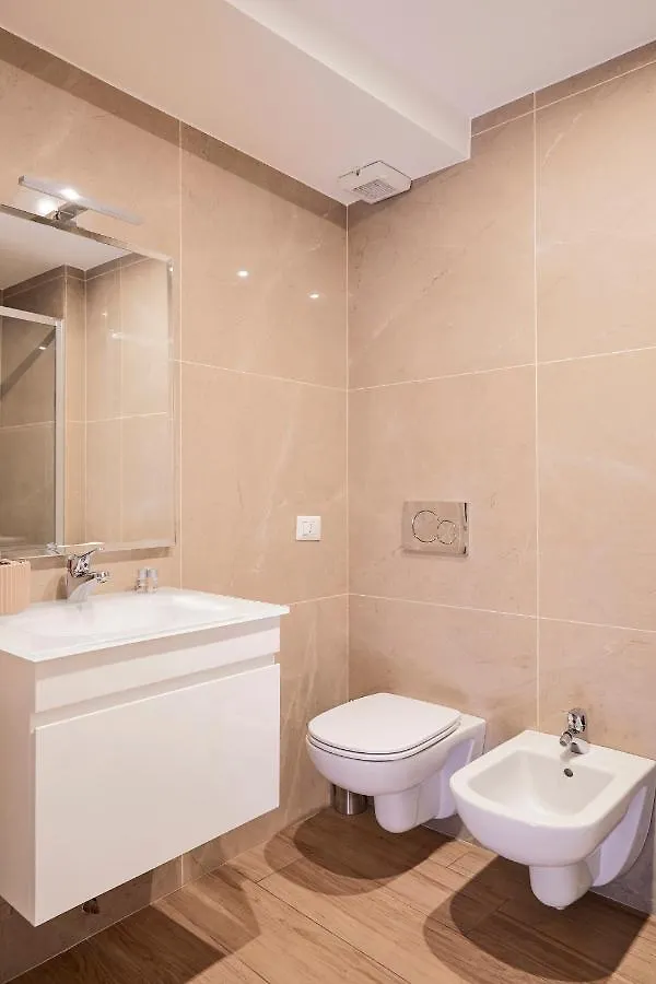 Prestige Boutique Homes - Duomo 2 Mediolan