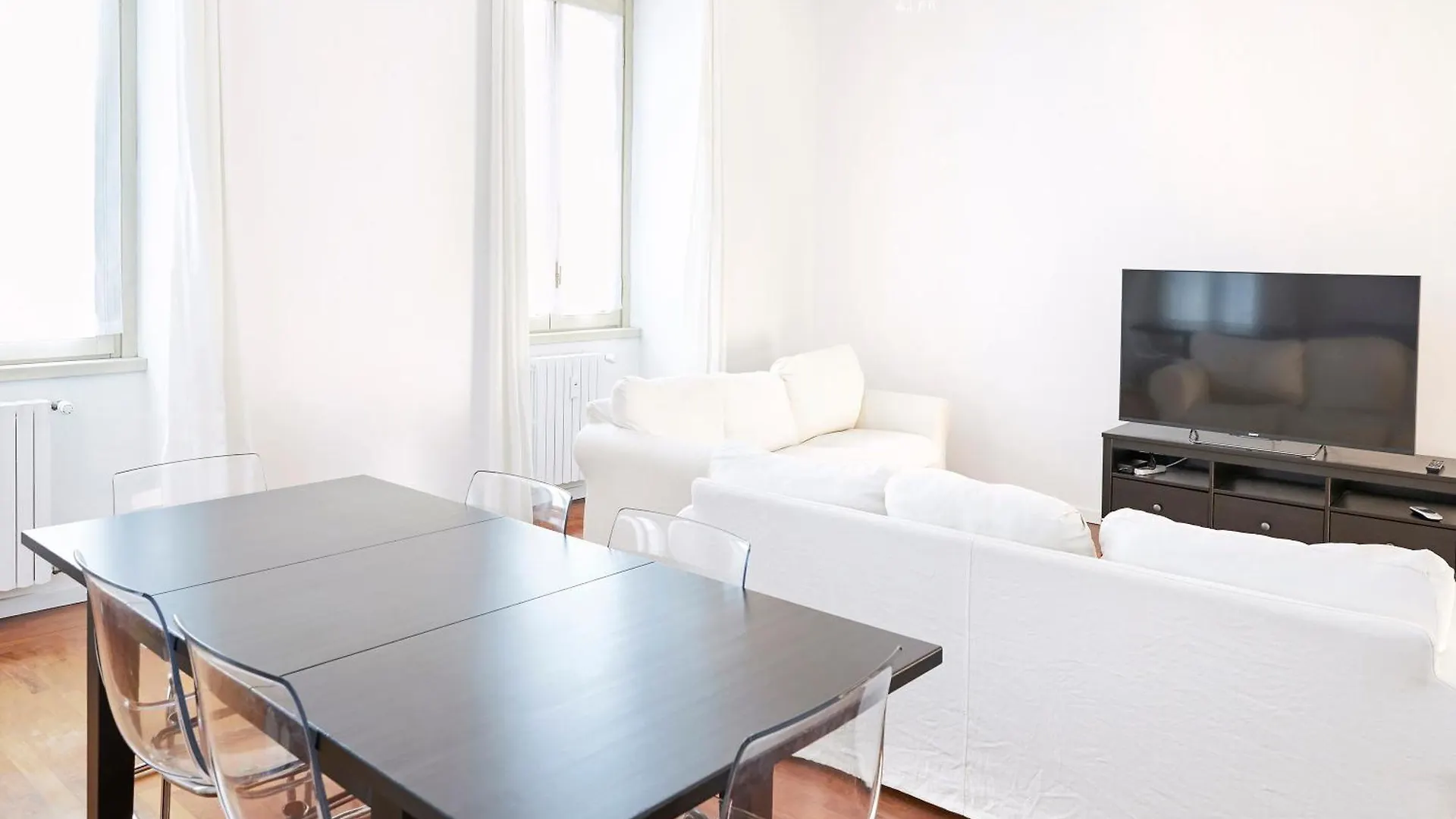 Apartament Prestige Boutique Homes - Duomo 2 Mediolan